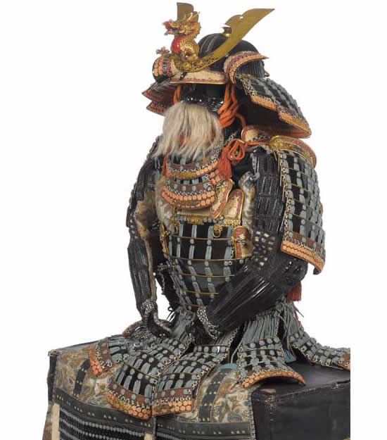 16 - Bonhams incanta con una meravigliosa armatura mogami-do tosei-gusoku