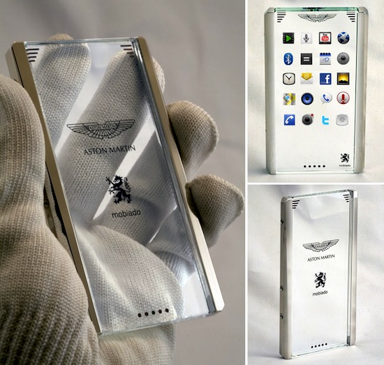 cellulare-aston-martin