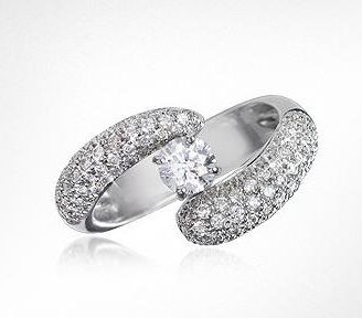 anello-oro-diamante-solitario