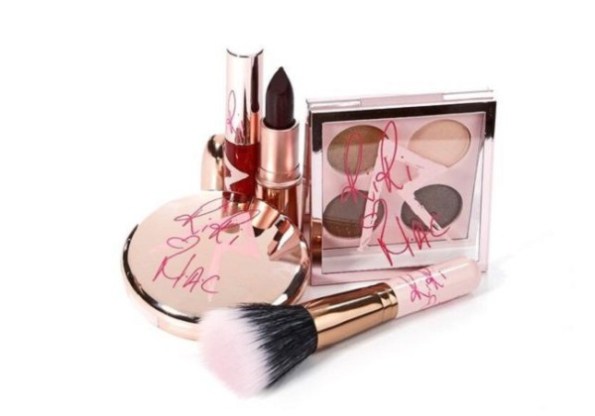 Rihanna-limited-edition-per-MAC-600x420