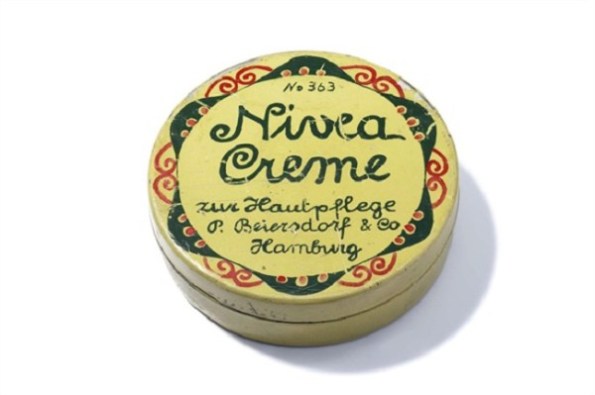 erste NIVEA Creme Dose aus dem Jahre 1911