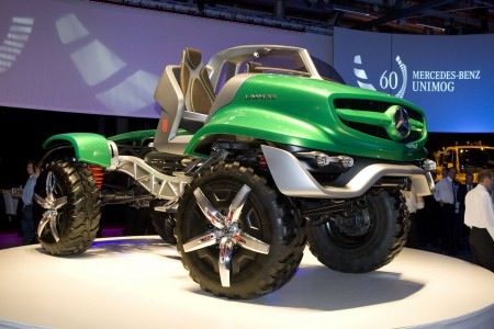 QUAD-MERCEDES-BENZ
