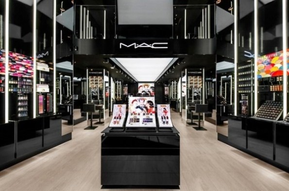 Mac-Cosmetics-Roma-Via-del-Corso-600x397