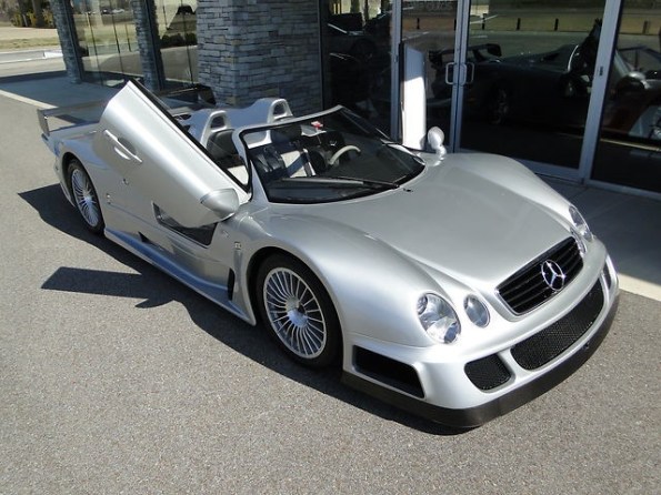 mercedes-clk-gtr-roadster